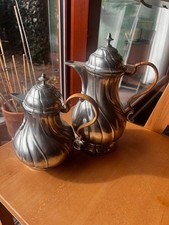 Elegantes Zinnkannen-Paar –