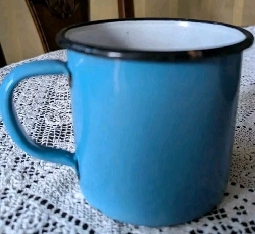 Alte emaille tasse - emaille, becher